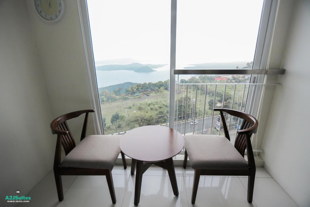 A2Jsuites Bedroom Taal View Luxury Smart Home Suite Near Skyranch Tagaytay City Kültér fotó